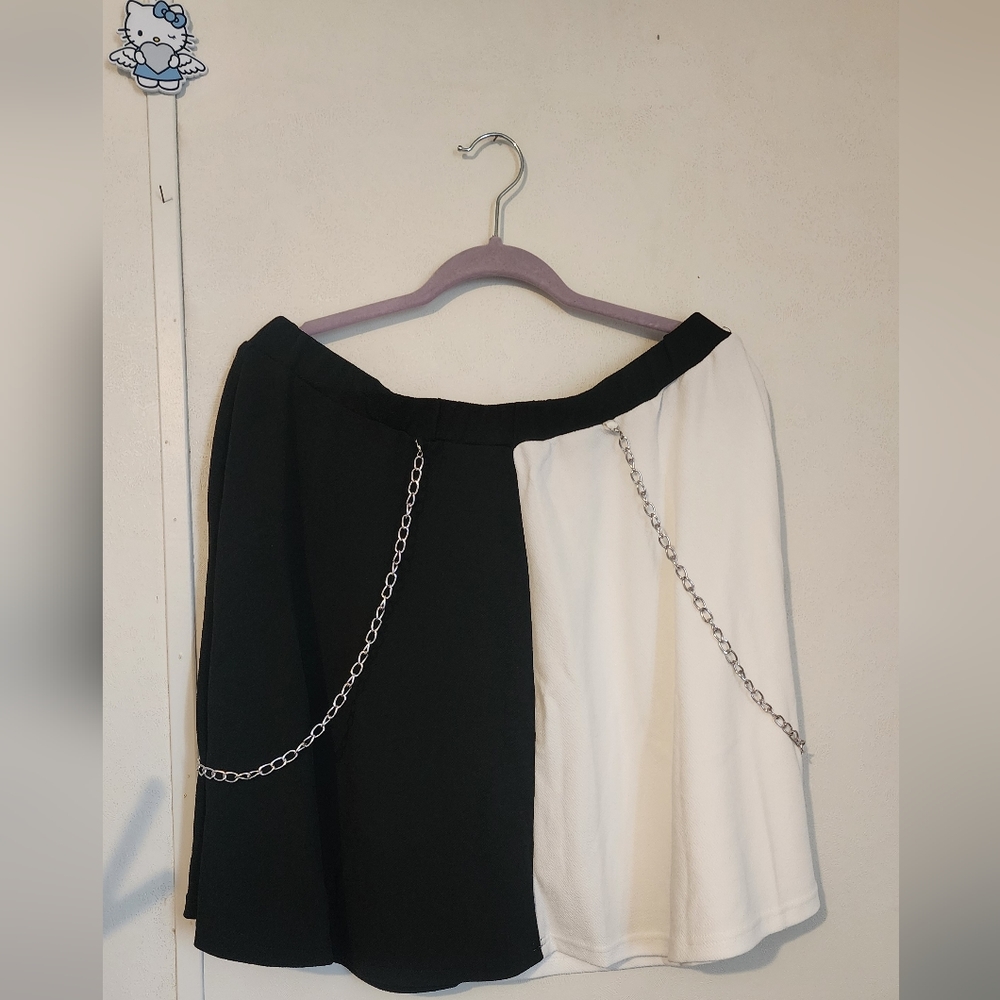 1XL Romwe Skirt